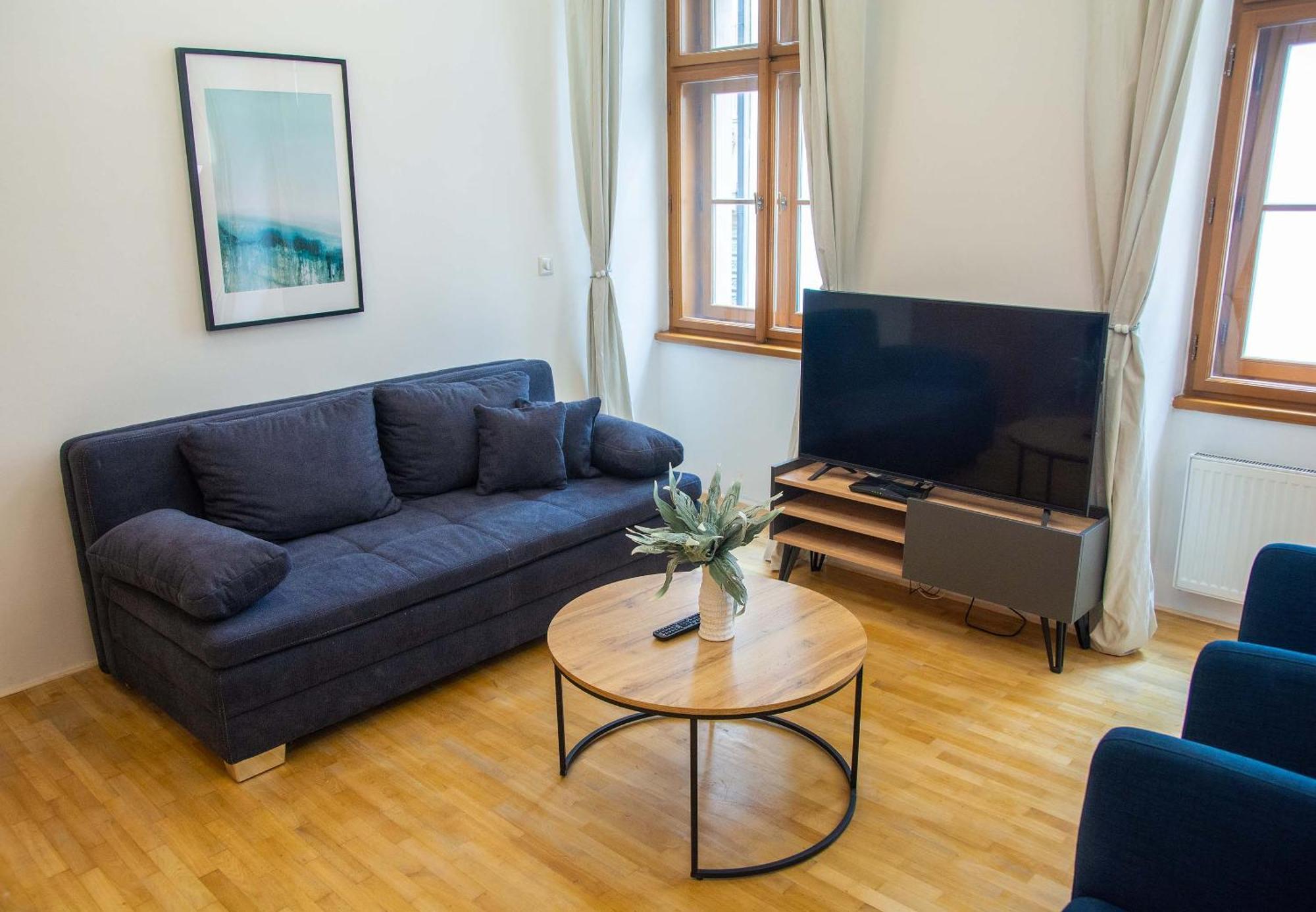 City Centre Apartment With Parking ปราก ภายนอก รูปภาพ